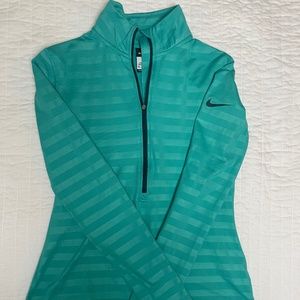 Nike Quarter Zip